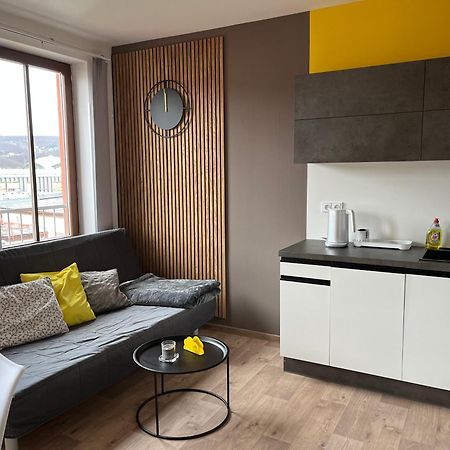 Yellow Apartment Deluxe Brno Zewnętrze zdjęcie