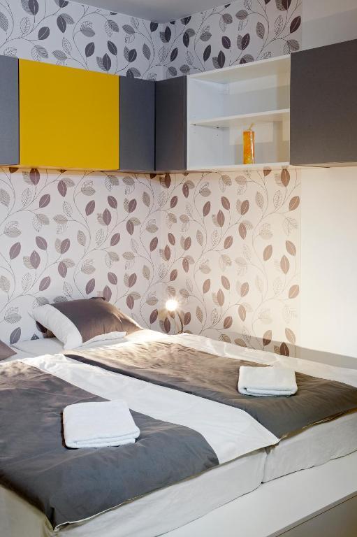 Yellow Apartment Deluxe Brno Zewnętrze zdjęcie